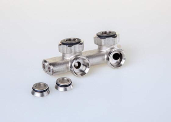 Universal-Umlenkstück 1/2" Eckform vern. absperrbar flachdichtend m.Nippeln